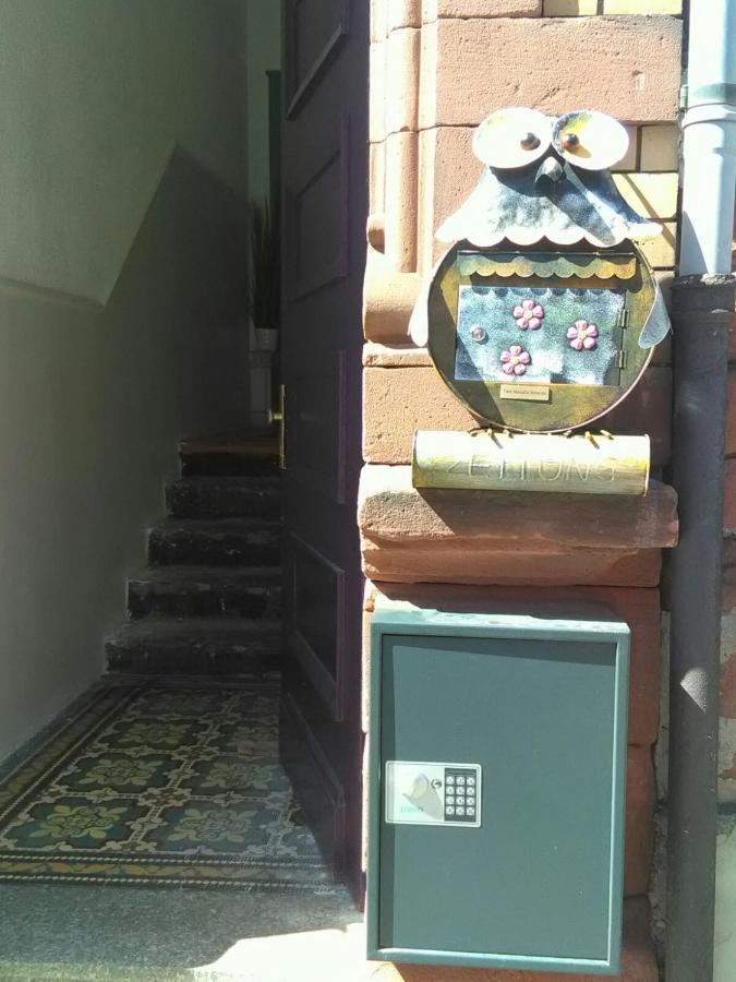 Zimmer In Kaiserslautern Exterior photo