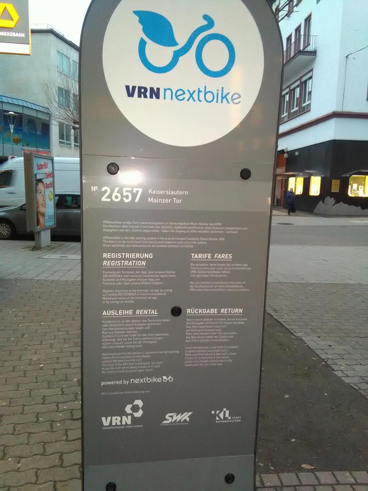 Zimmer In Kaiserslautern Exterior photo