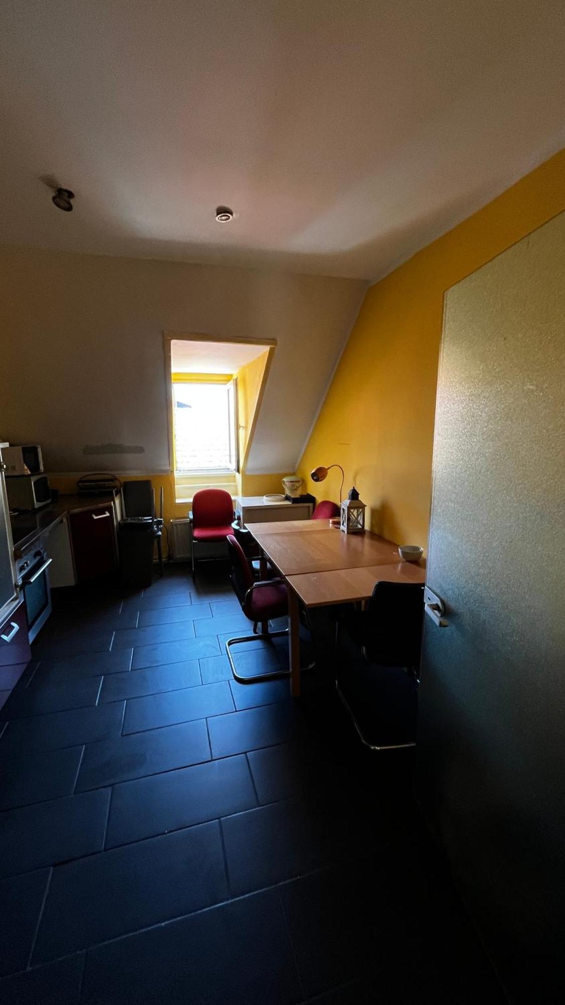 Zimmer In Kaiserslautern Exterior photo