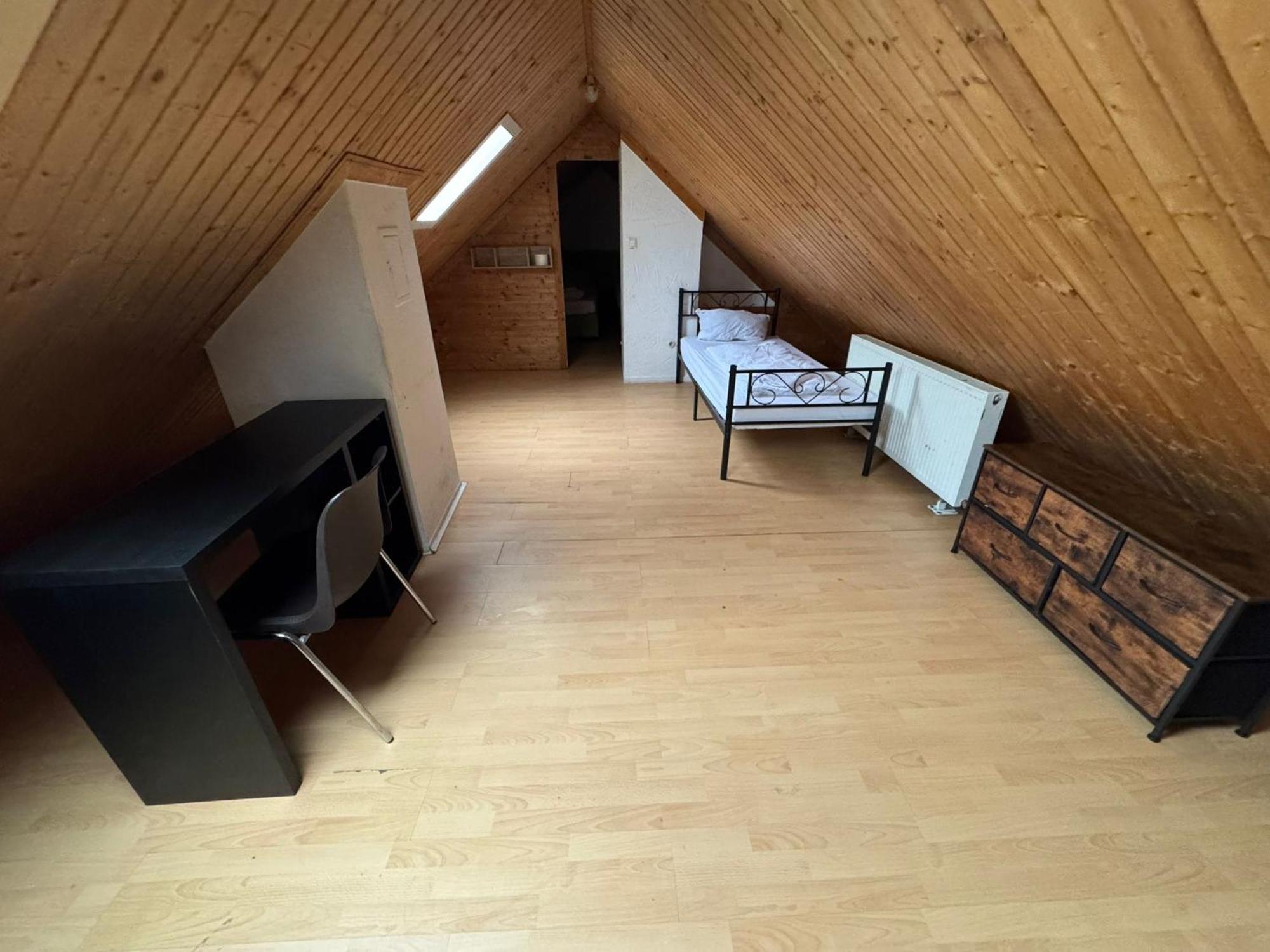 Zimmer In Kaiserslautern Room photo