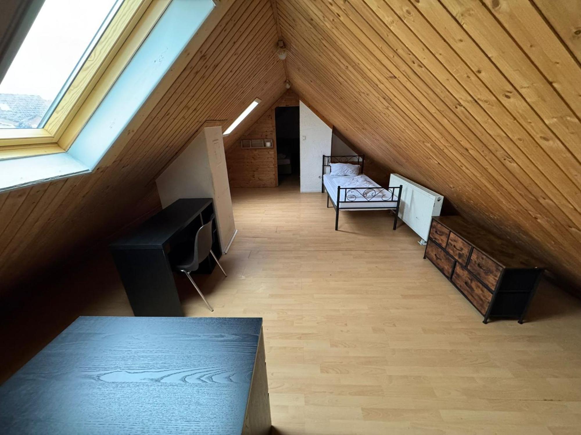 Zimmer In Kaiserslautern Room photo