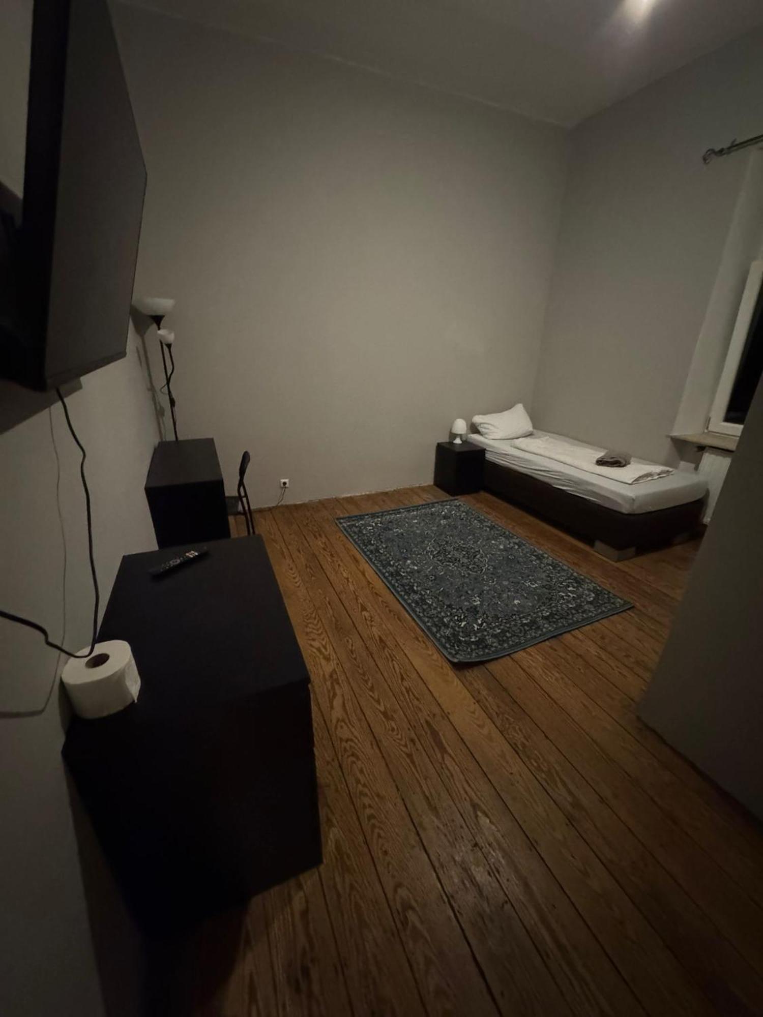 Zimmer In Kaiserslautern Room photo