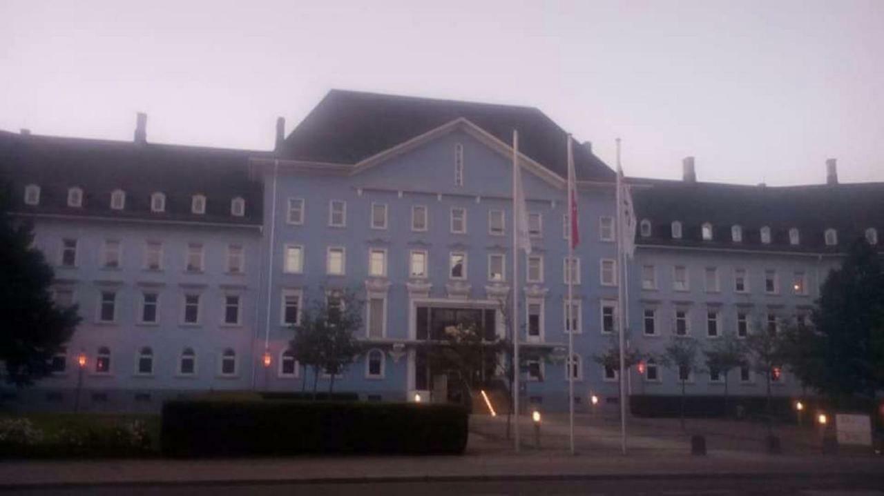 Zimmer In Kaiserslautern Exterior photo